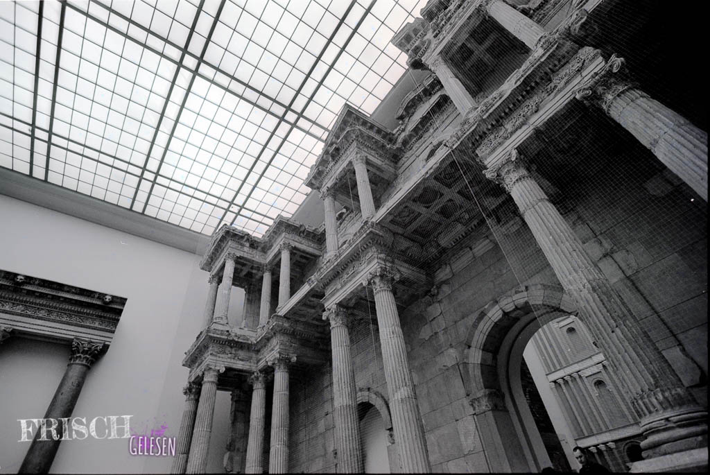 Das hier ist das "Markttor von Milet" und man kann es auch im Pergamonmuseum in Berlin besichtigen...