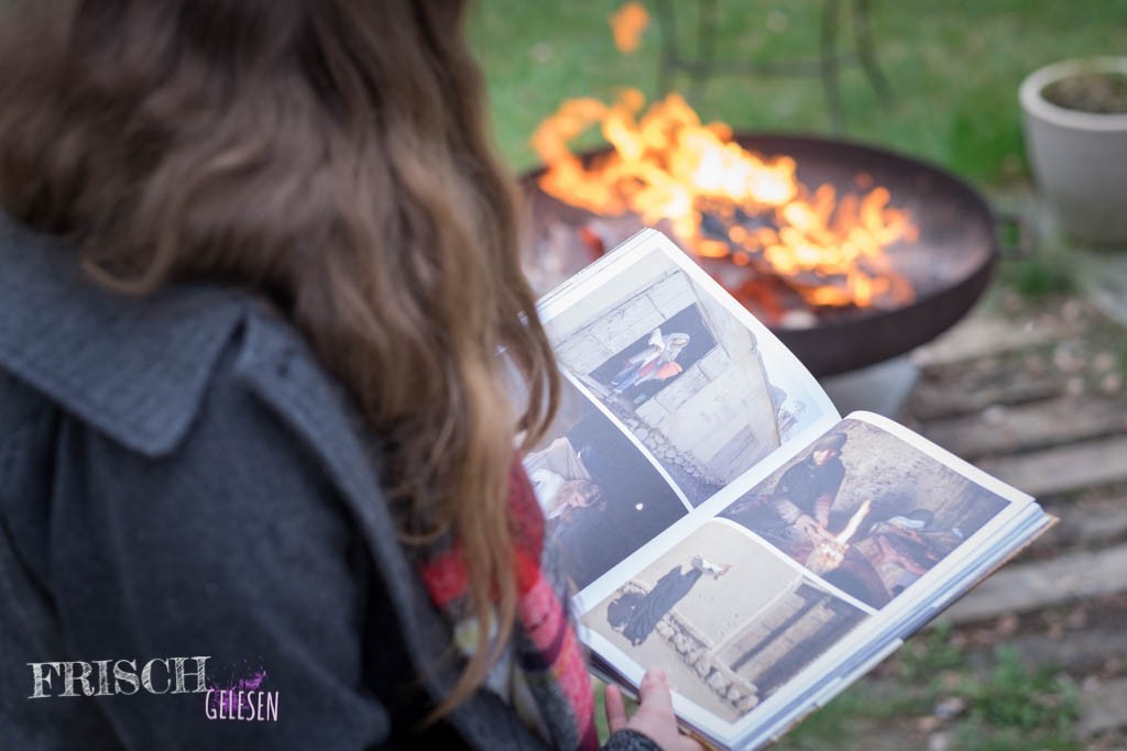 Am Feuertopf macht es ganz besonders Spass „The Bread Exchange“ anzuschauen und sich gegenseitig die Geschichten vorzulesen. 